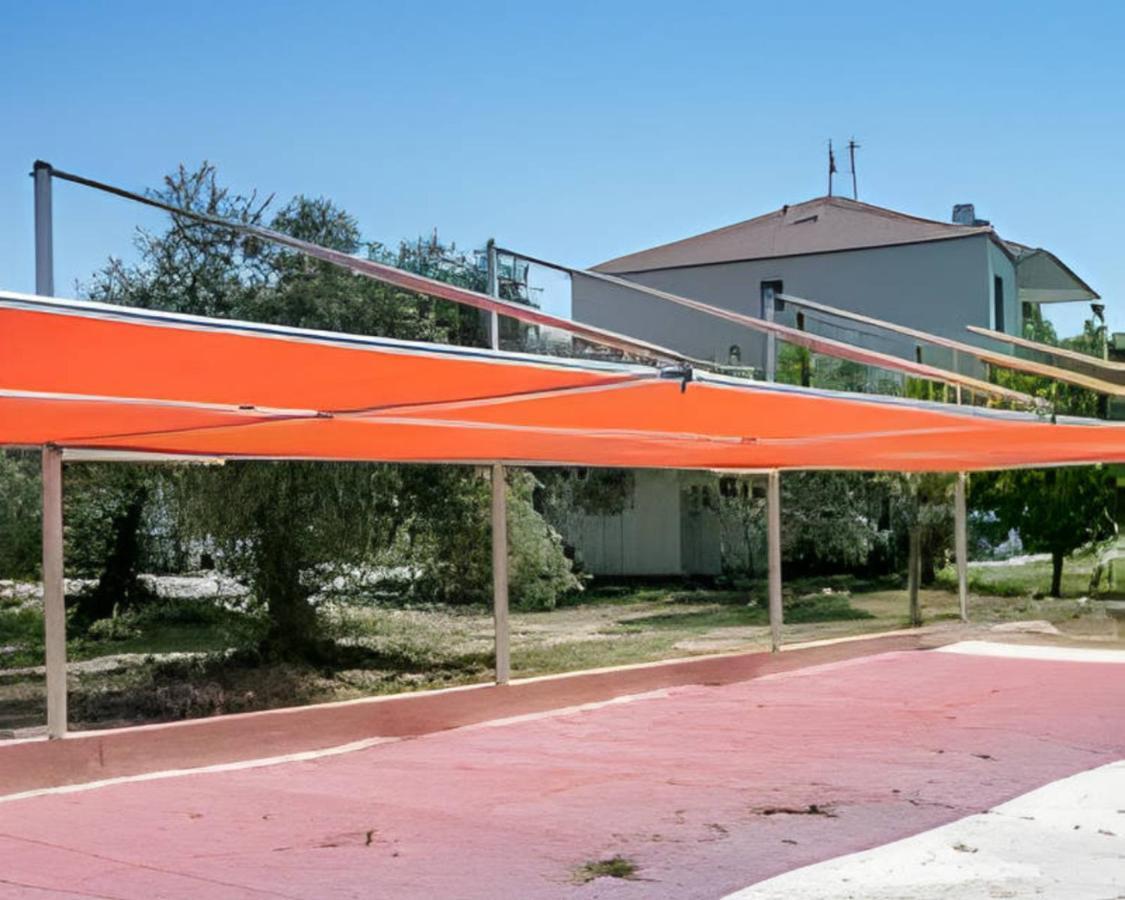 Villa Elista Astris Luaran gambar