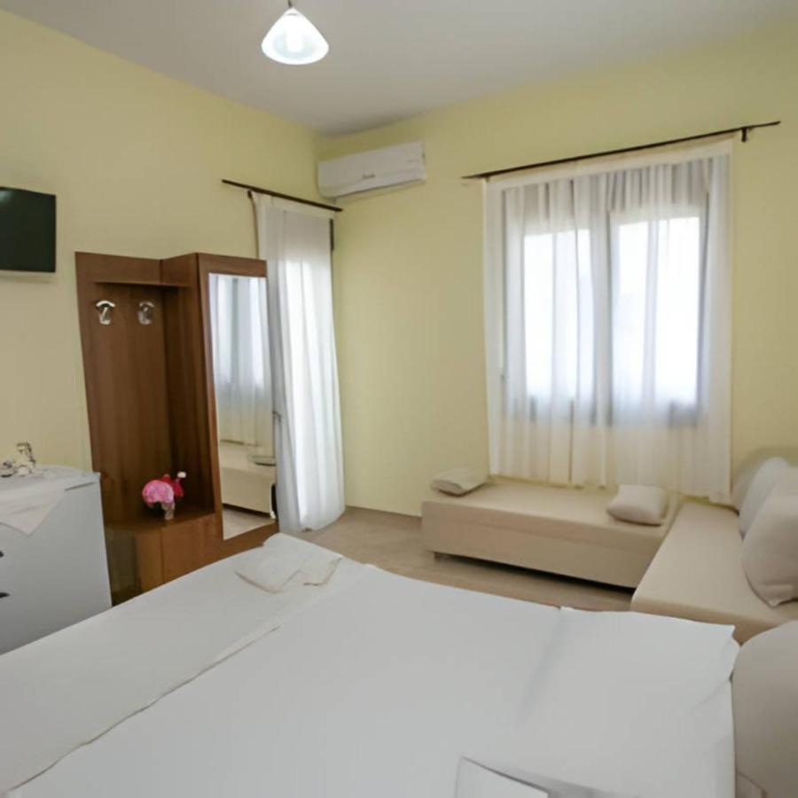 Villa Elista Astris Luaran gambar